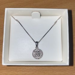 Sterling Silver Necklace With 15 Diamonds