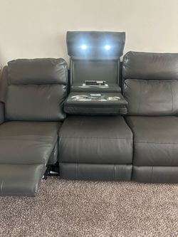 Couch recliner