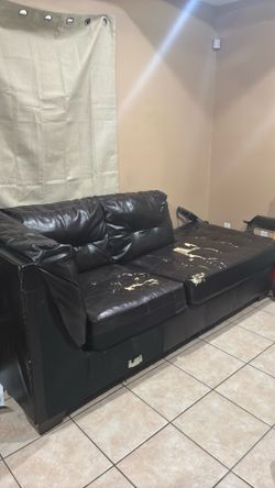 leather couch 25$
