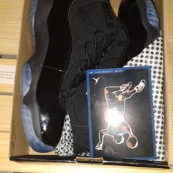 Jordan 11 “Cap And Gown