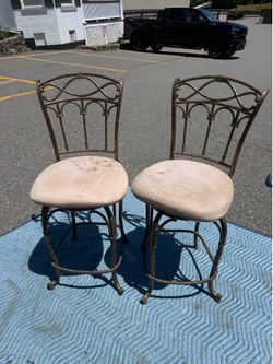 2 Real Metal Barstools