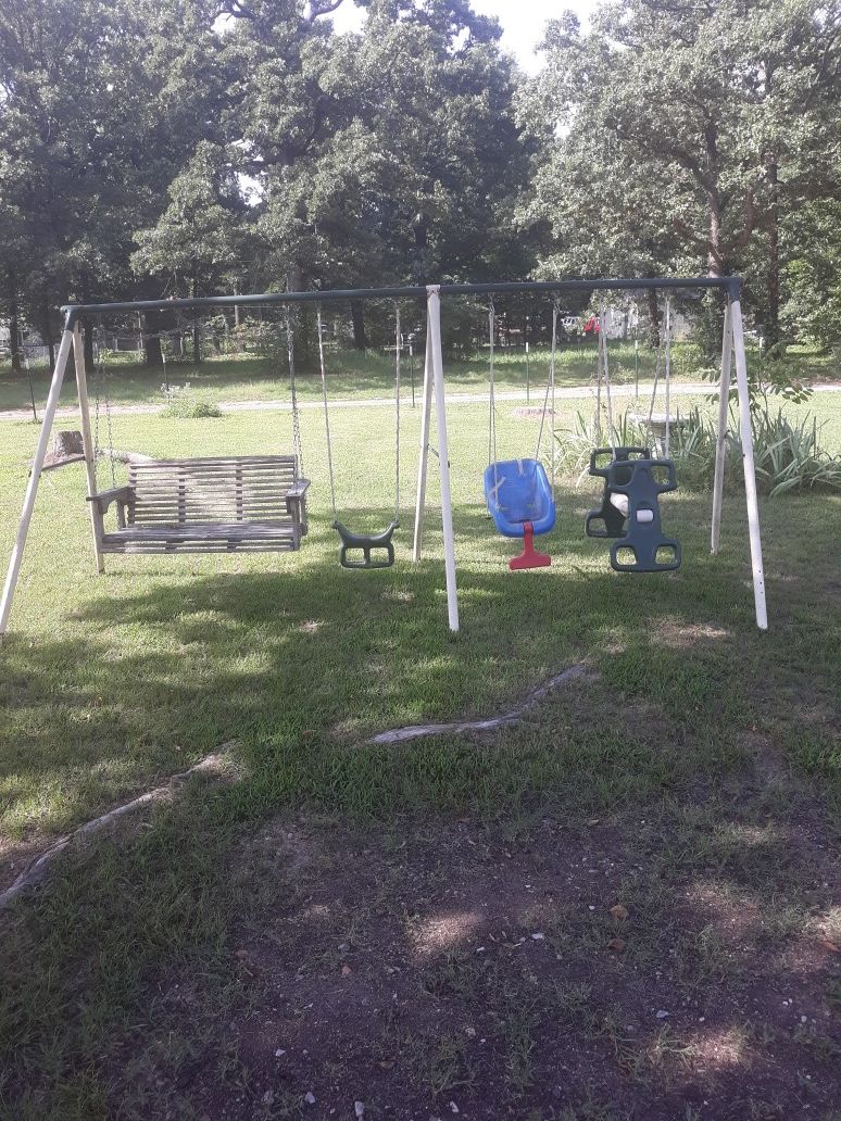 Swing set