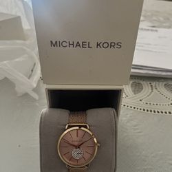 Women’s Micheal Kors Watch