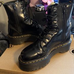 Doc Martens Platform Boots