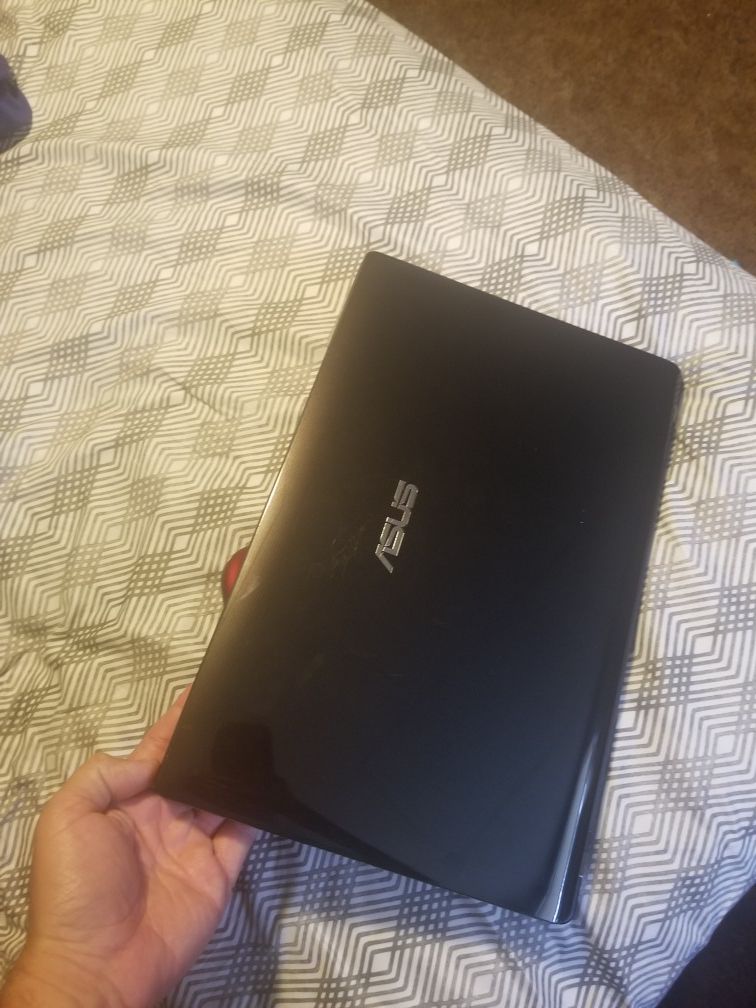 Asus laptop 15.6 inch