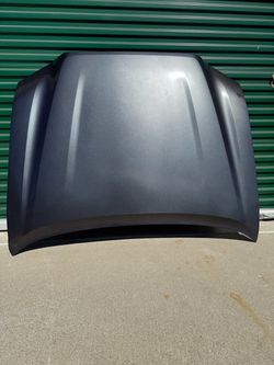 Toyota Tacoma 2016-2023 hood
