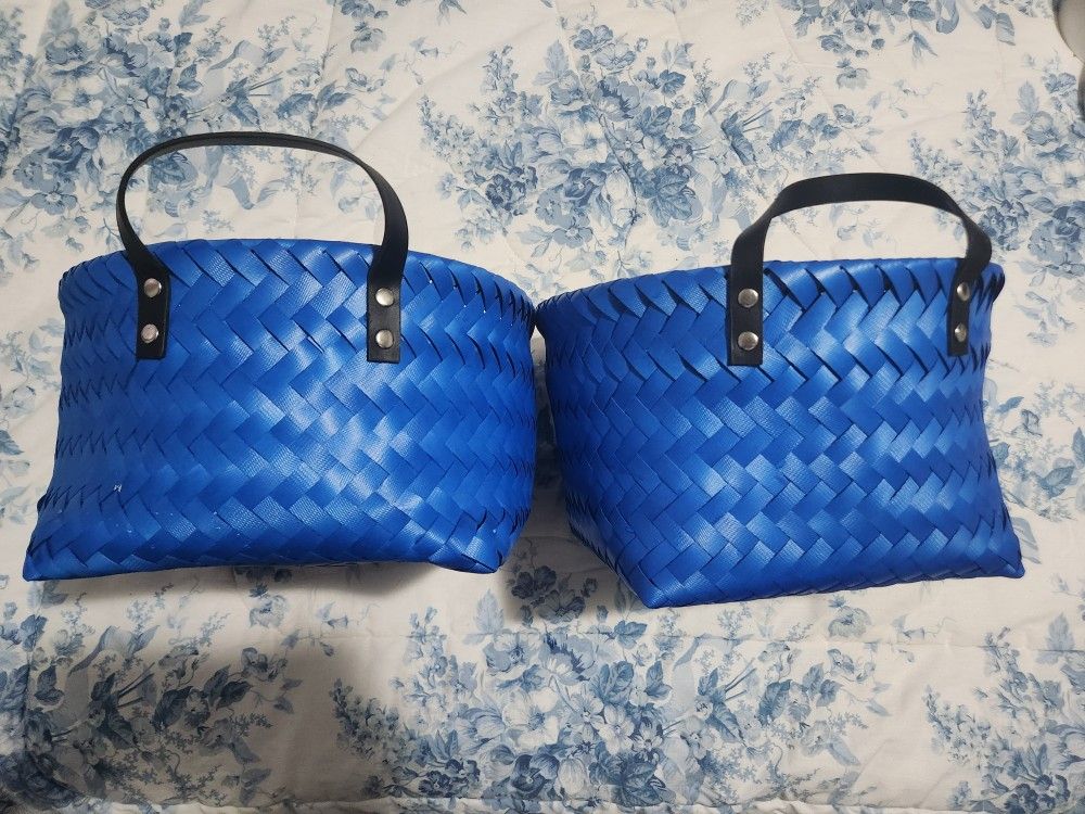 Blue Plastic Weave Basket