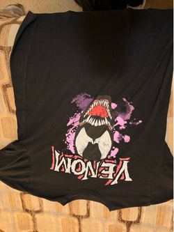 Venom tee