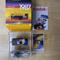 Brand New KODAK CHARMERA 1987 Keychain Digital Camera