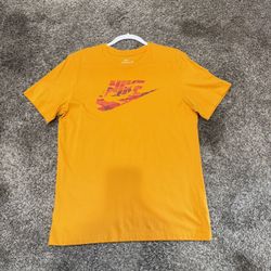Nike Shirt Large 
