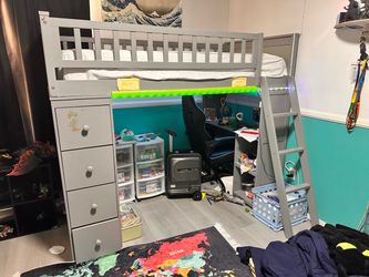 Bunk bed