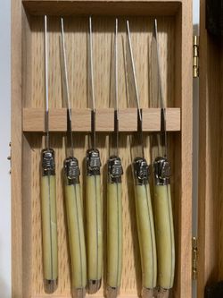 Laguiole steak knives
