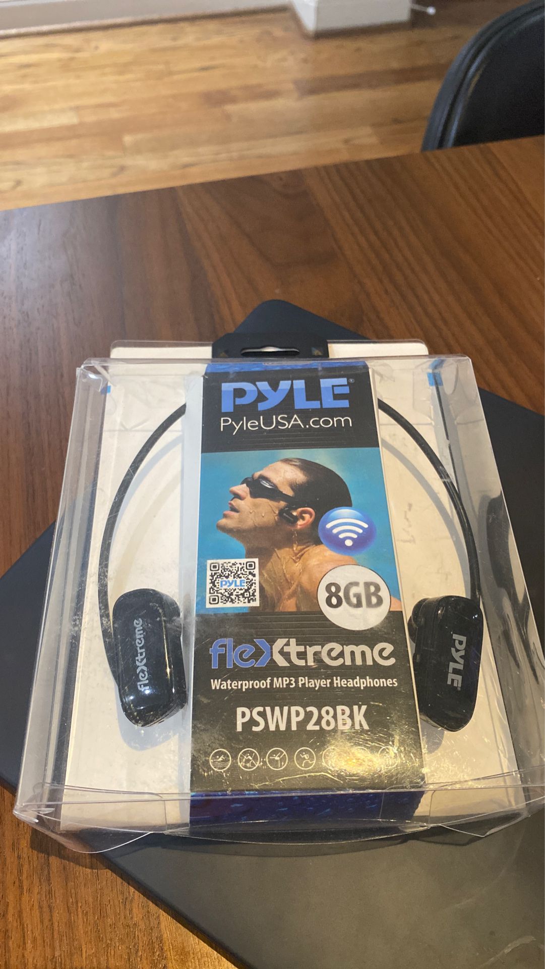Pyle Flextreme Waterproof MP3 Player