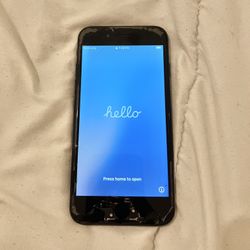 APPLE IPHONE SE - CRACKED SCREEN