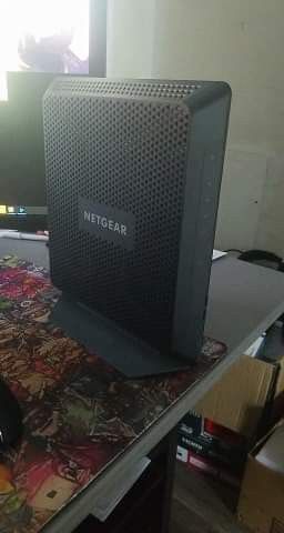 Netgear AC1900 model c7000 wifi router