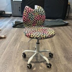 Girls Desk Chair 