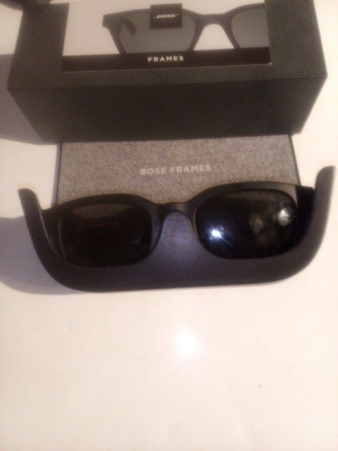 Bose Frame Alto Audio Sunglasses With Open Ear Headphones 