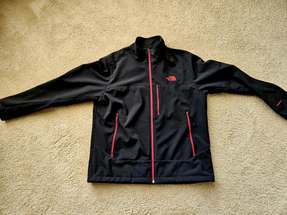 The North Face Apex Bionic Softshell Jacket Men’s Black Red Logo Windproof Water resistant.