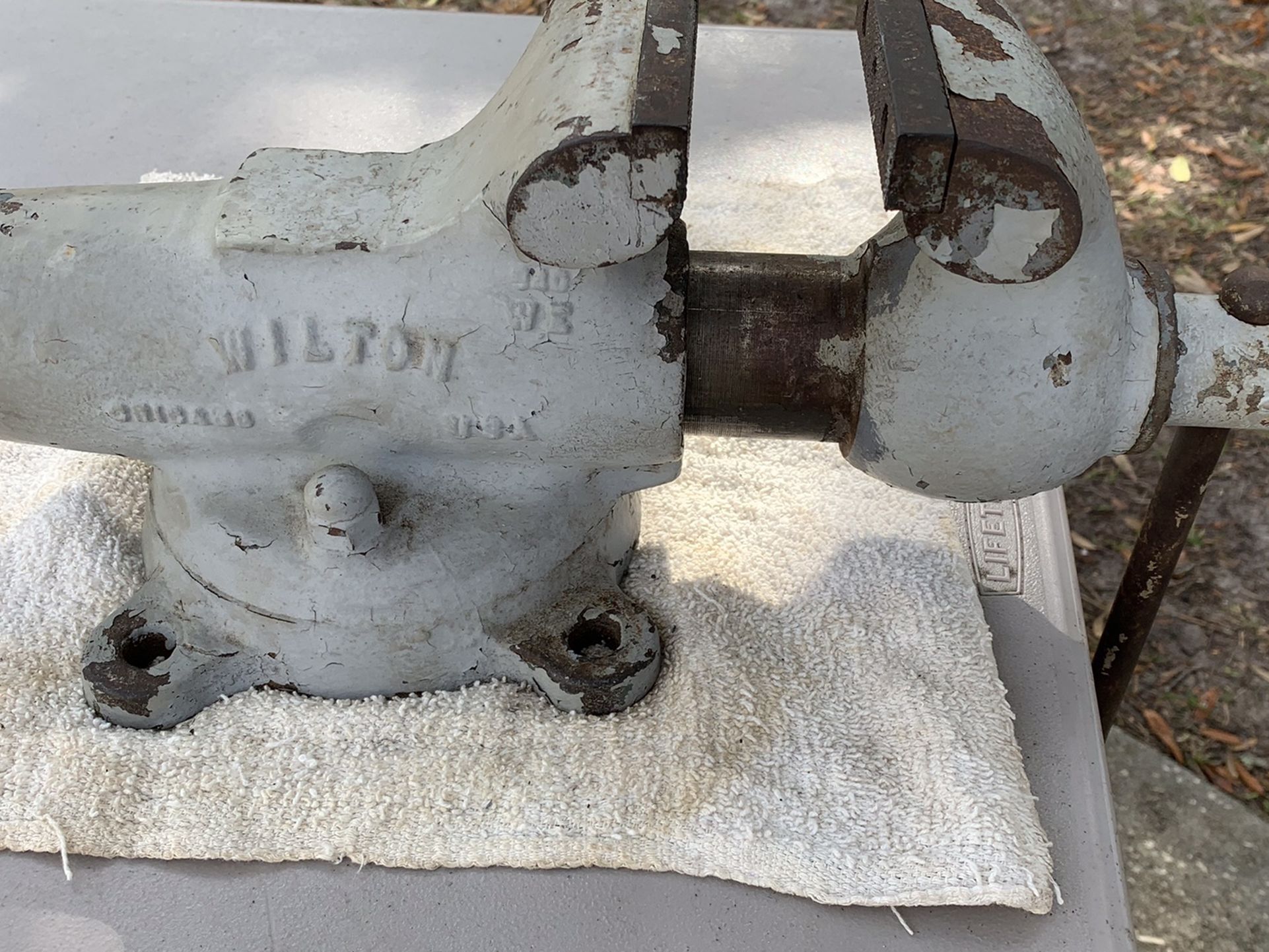 1947 Vintage Wilton Bullet bench Vise 940 WE With Swivel bench Base 4" Jaws