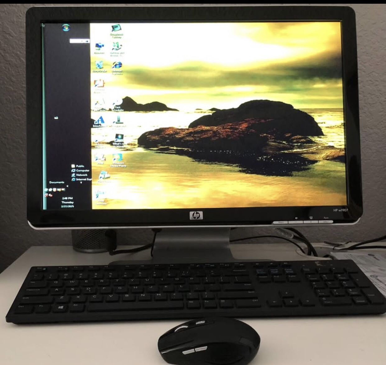 HP COMPUTER WINDOW VISTA 19 “with HP PRINTER