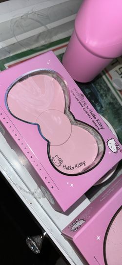 Hello Kitty MINI Led Bow Compact Mirror 🌸🩷