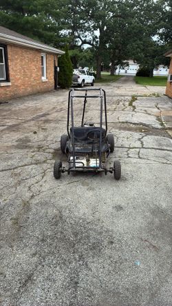 Predator 212 go kart