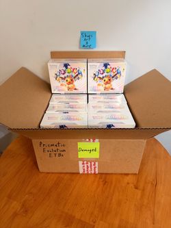 (Lot Of 10) Prismatic Evolutions Elite Trainer Box “DAMAGED”