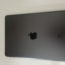 Ipad 9th generational (2021) in silver