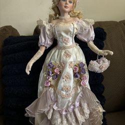 Vintage Brunswick Germany Hand Painted Floral  Chocolate Coffee Pot 9.5"