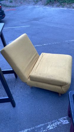 Free chair
