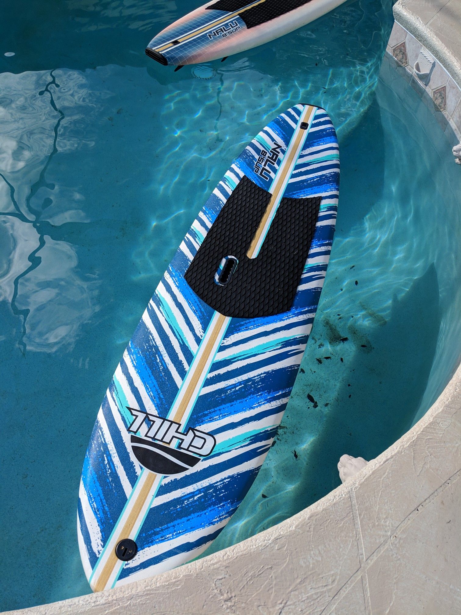 Blue Chill Nalu Paddle Board W/o Paddle for Sale in Port St. Lucie, FL