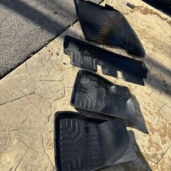 TESLA MODEL 3 FLOORMATS