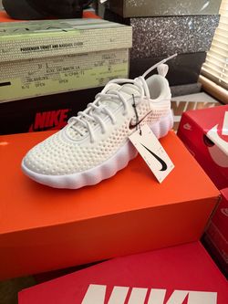 Nike Mind 002
