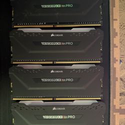 Corsair Vengeance 32GB (4×8GB) DDR4 3200MHz RAM
