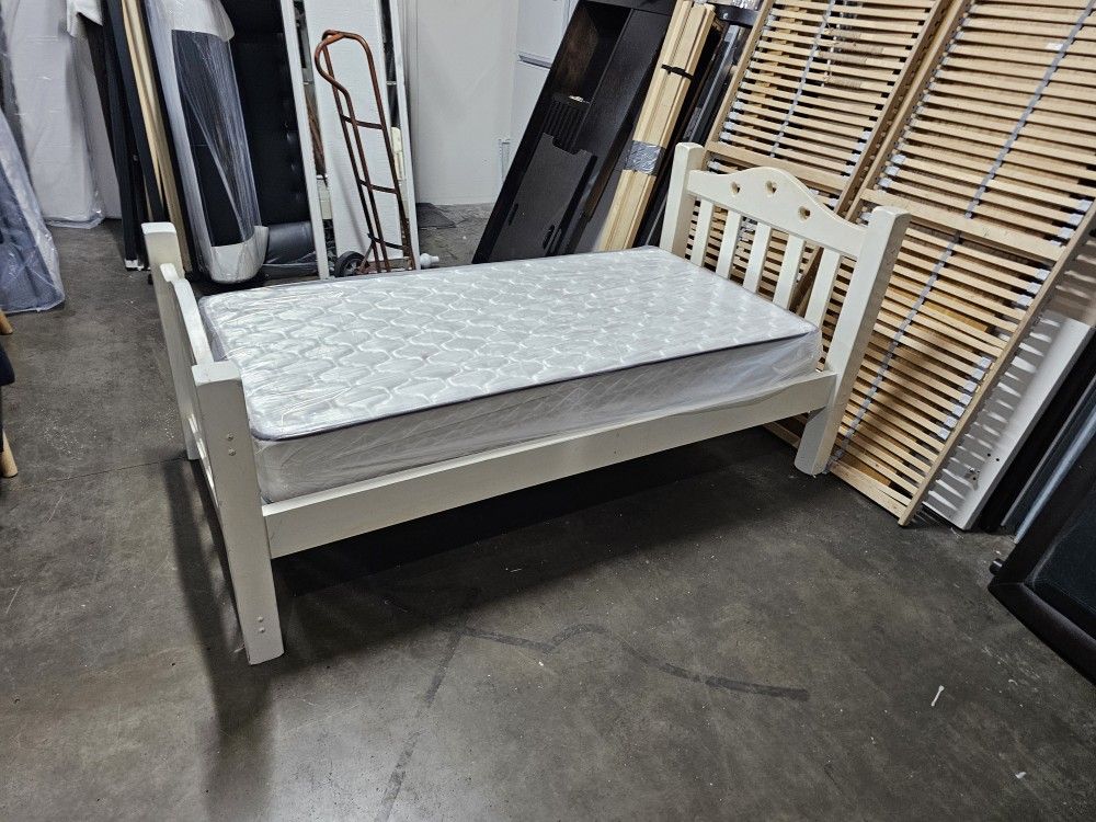 Twin Bed And Mattress