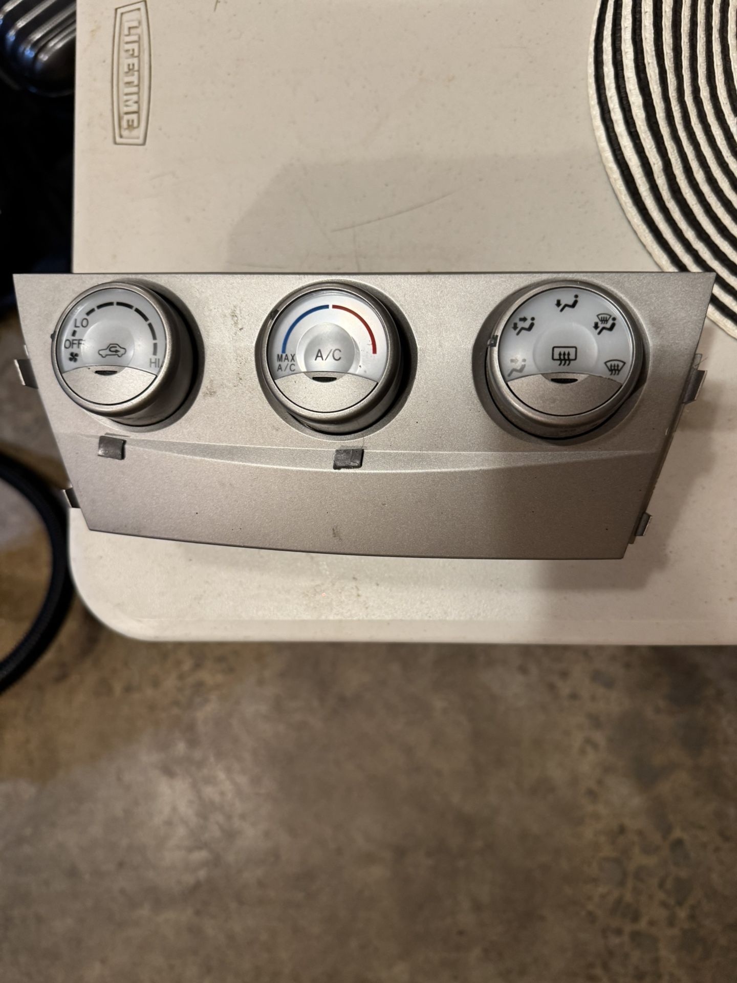 Toyota Camry Climate Control Module 