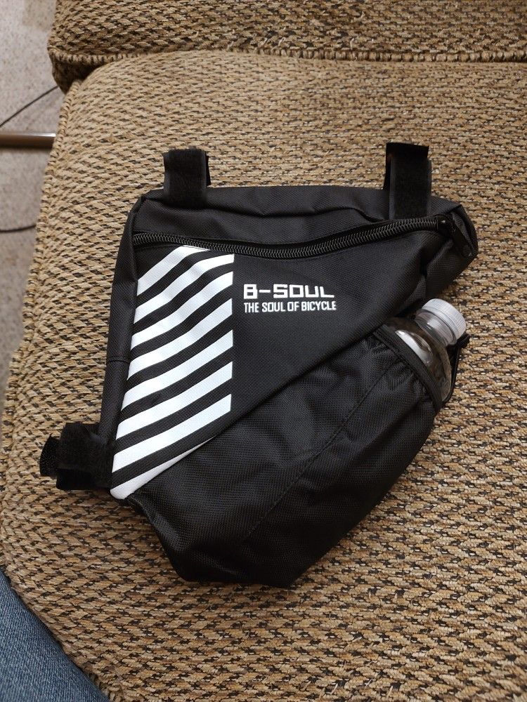 BIKE FRAME STORAGE BAG. NEW. PICKUP ONLY.