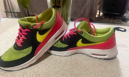 Nike shoes
