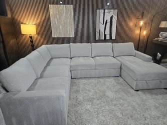 Thomasville Glenn Fabric Comfortable Sectional with Storage Chaise