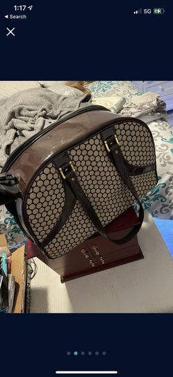 Pet Carrier Great Condition