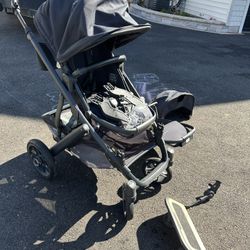 UPPAbaby Vista V2 Stroller – Black – Excellent Condition