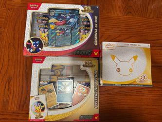 Pokémon 30th Celebration Bundle – 3 Box Set