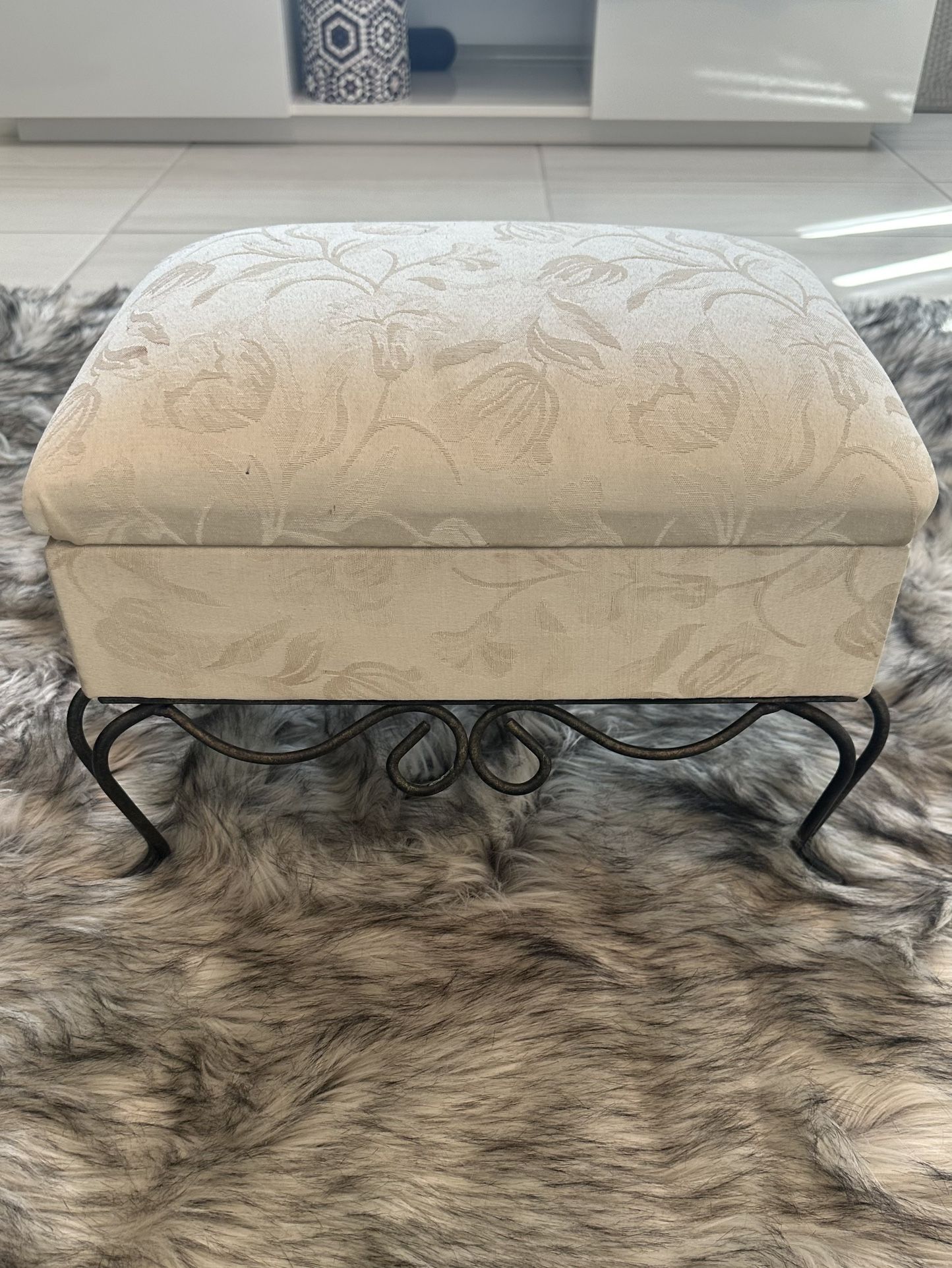 Storage Ottoman