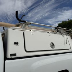 Silverado Service Camper