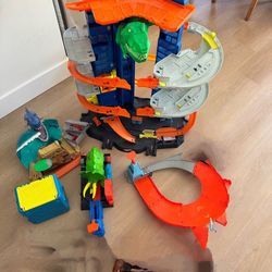 Hot Wheels - Several