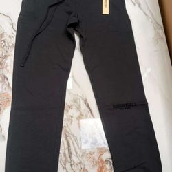 Essencials Pants