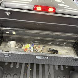 Toolbox For Ram 2500 Mint