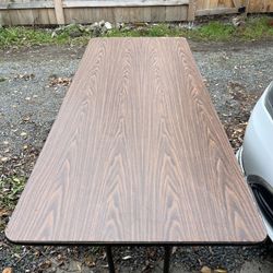Free Folding Table