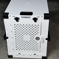 Impact collapsible dog crate