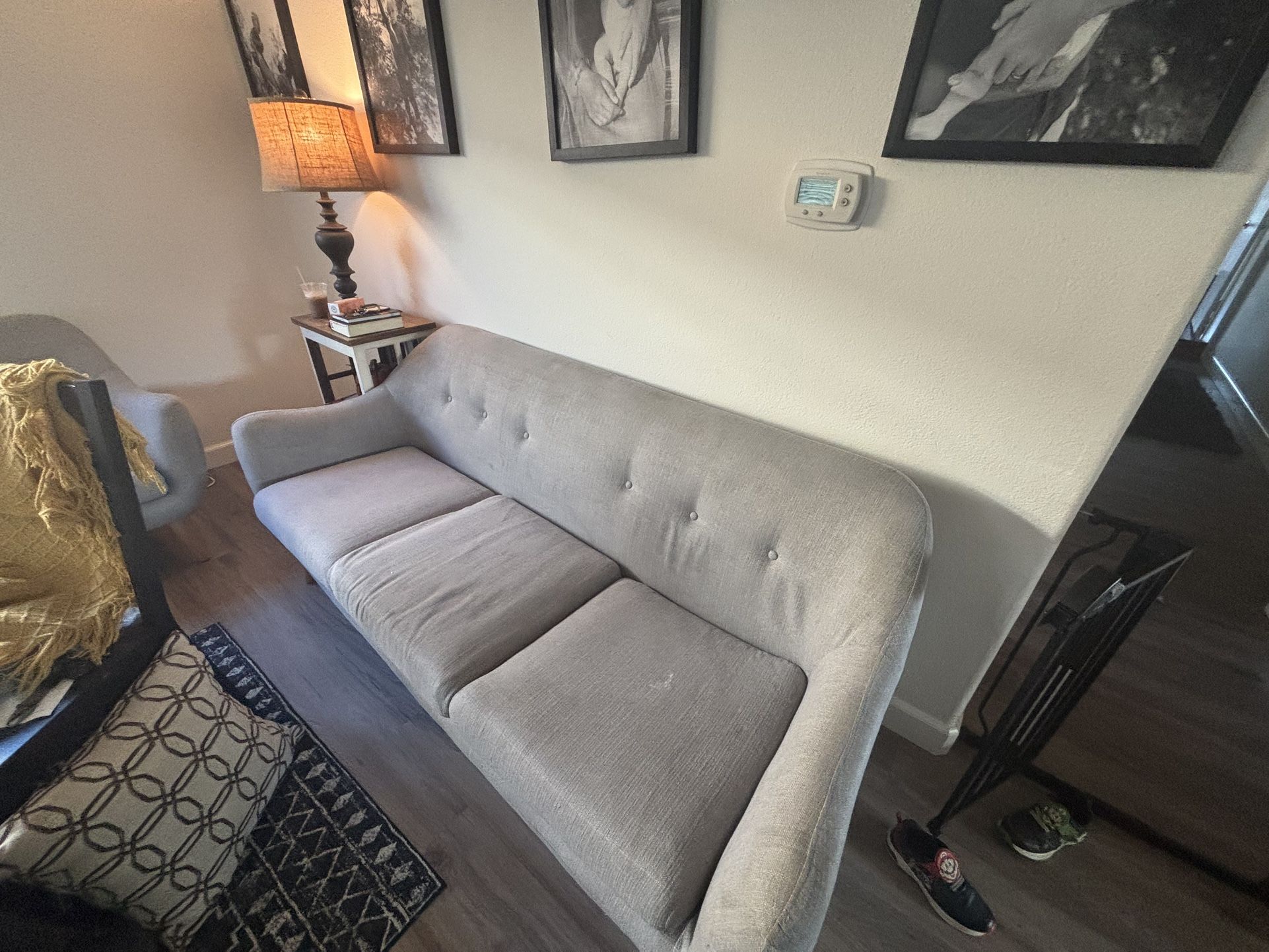 2 Sofas